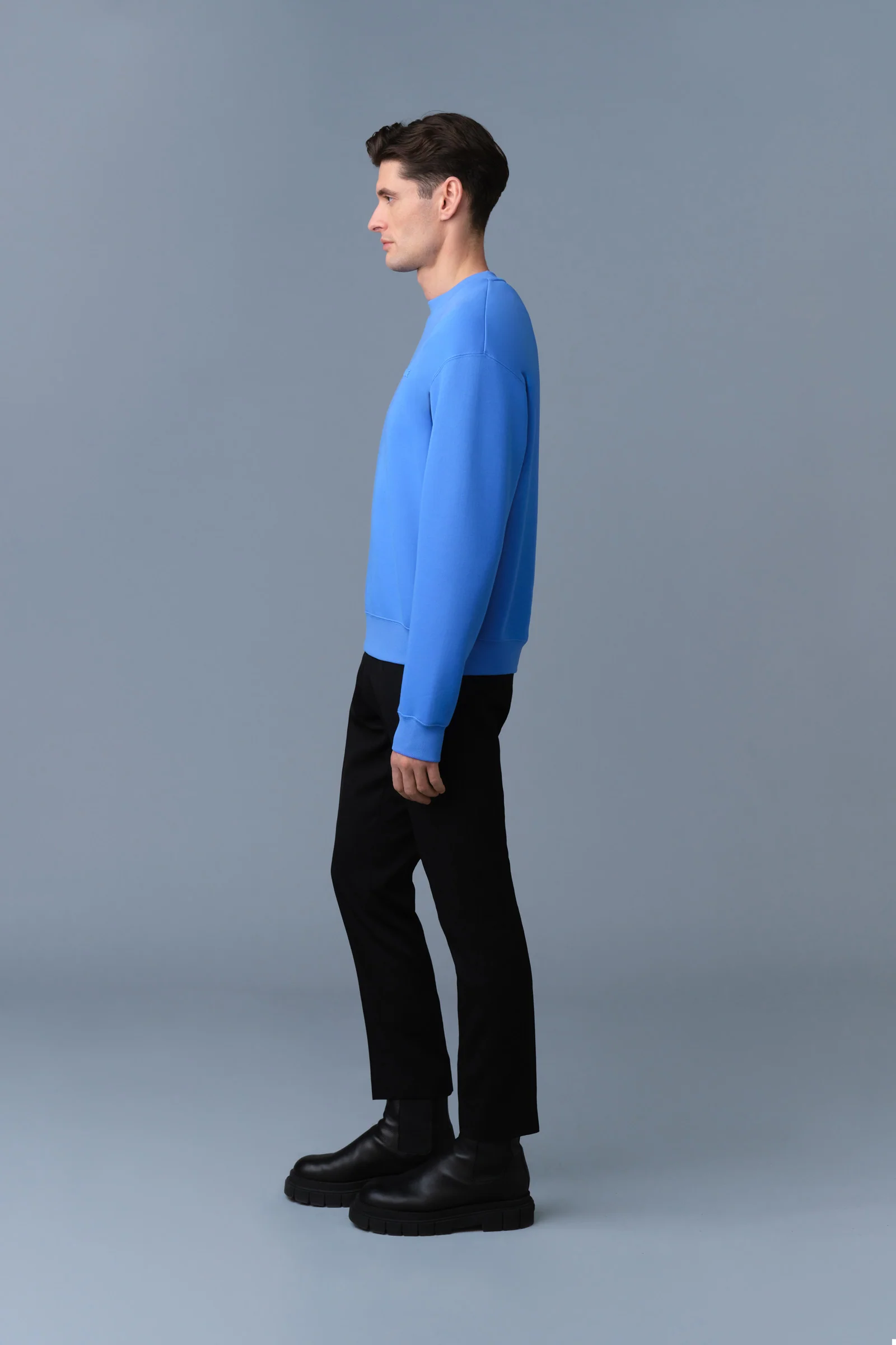 JULIAN - Image 16