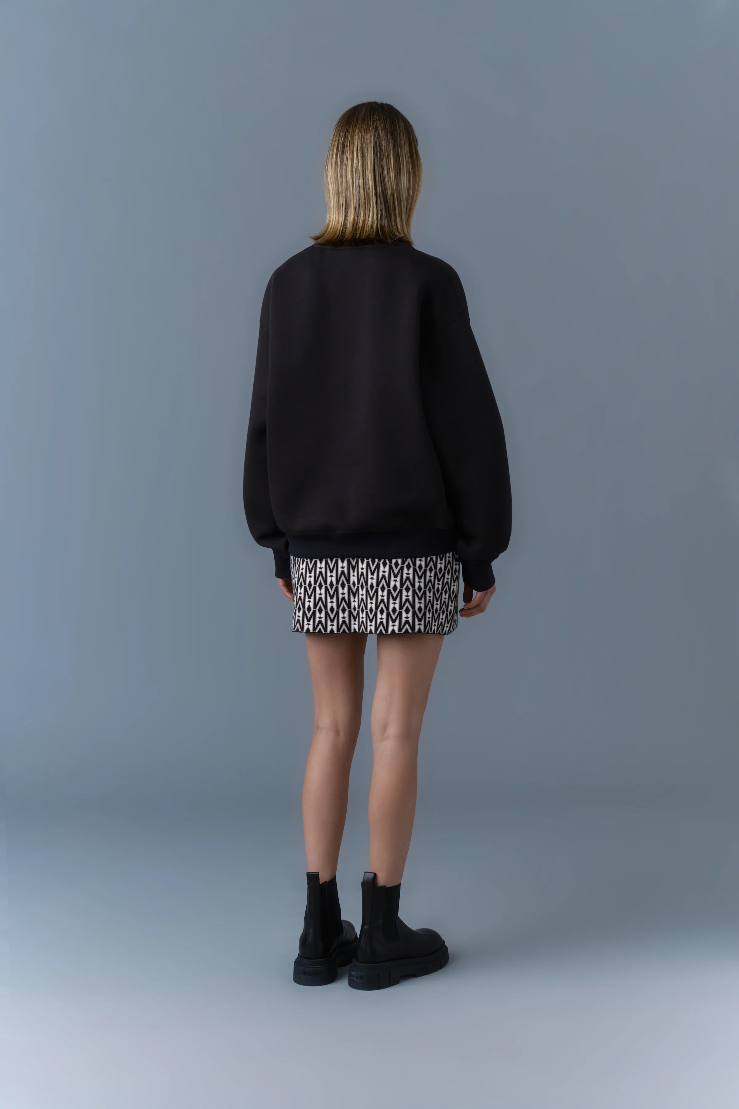 JULIAN - Image 5