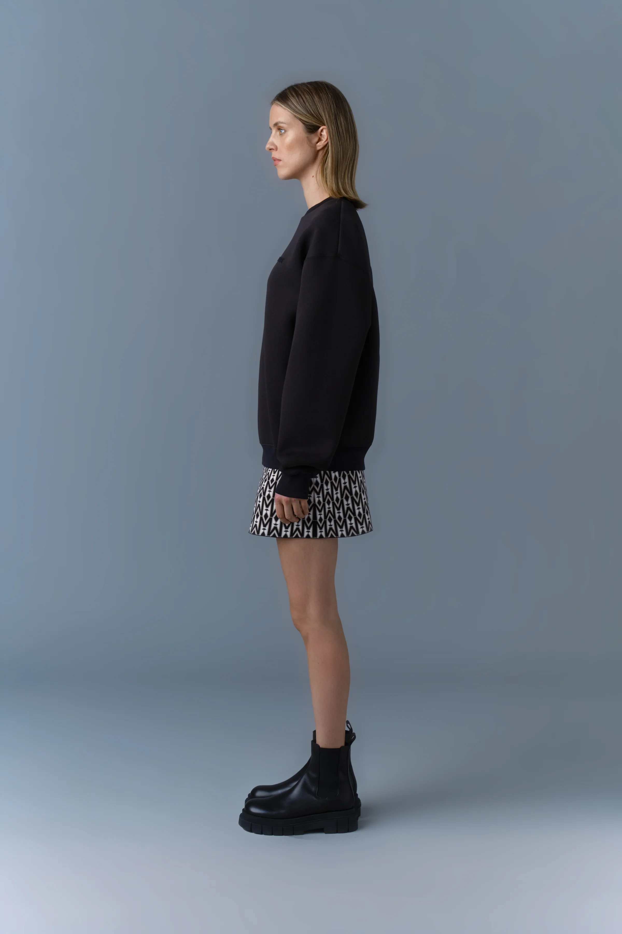 JULIAN - Image 6