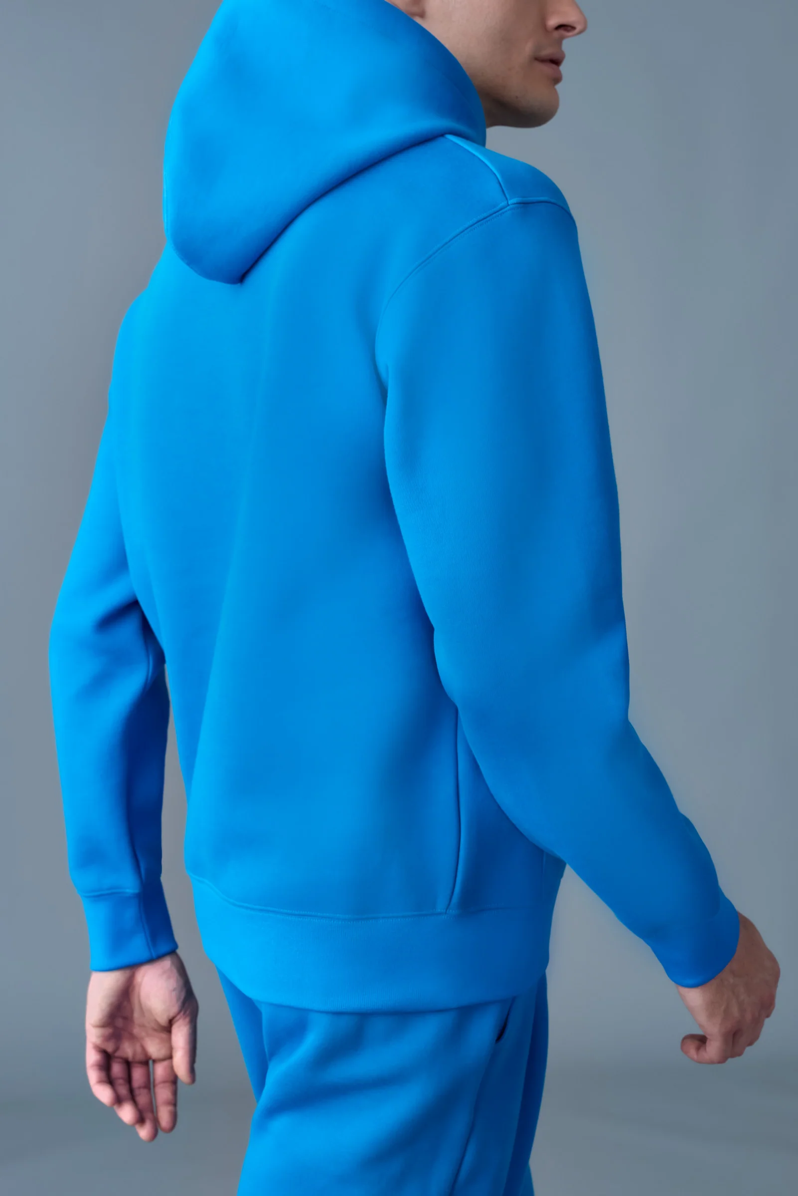 KRYSTIAN - Image 12